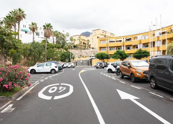 Cozy Seaside 107-9 In Orlando Apartment