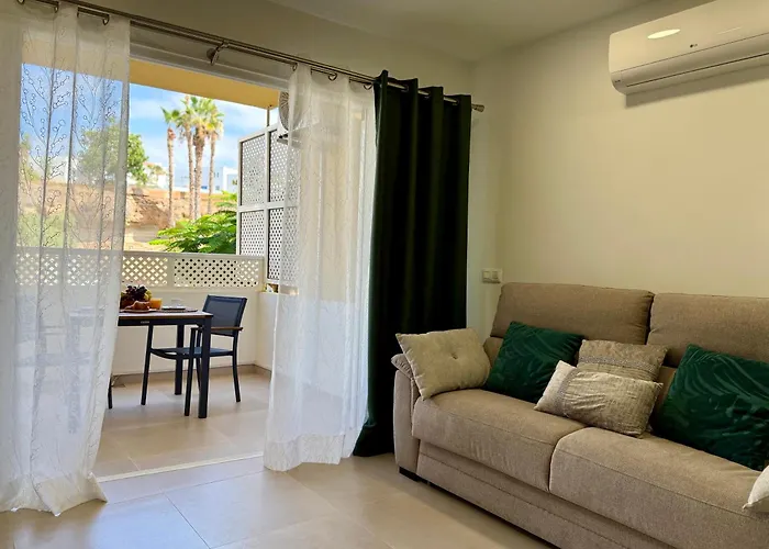 Апартаменты Cozy Seaside 107-9 In Orlando *